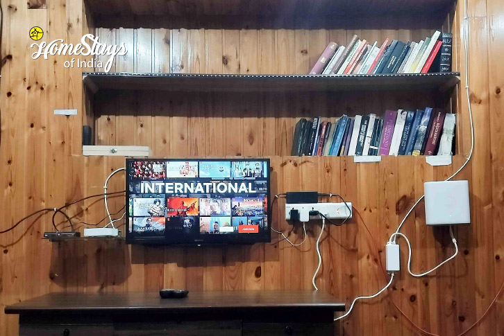 Library-The Emerald Cottage-Baramulla