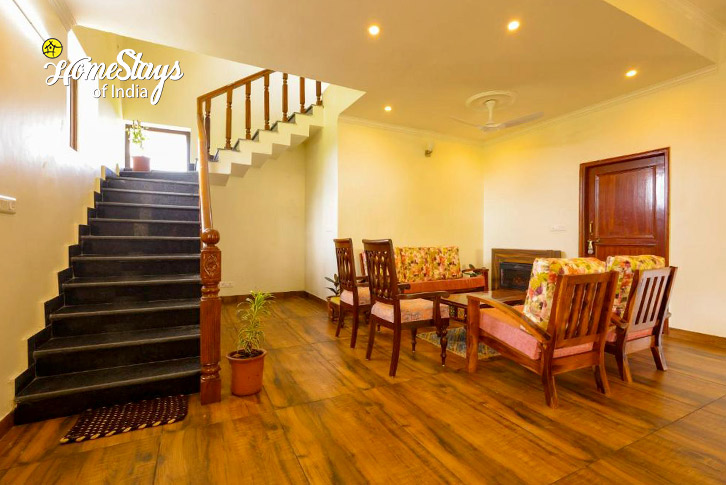 Livng Area-Pine Crest Villa-Dharamshala