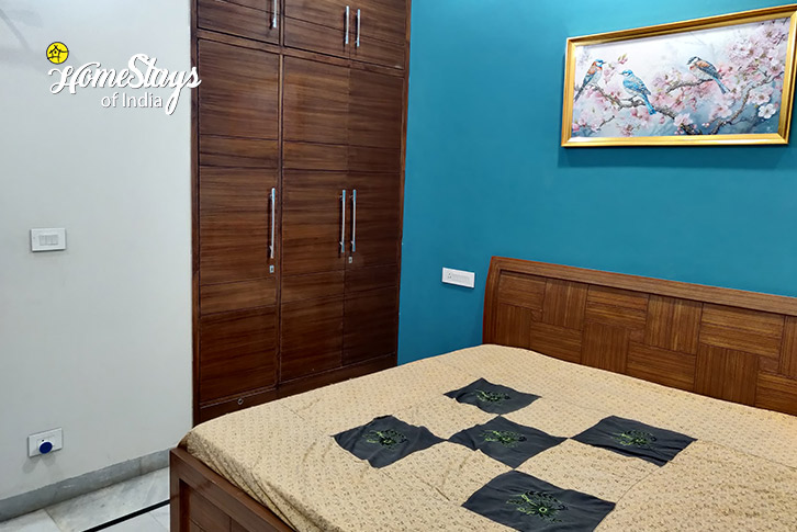 Room-1-Cityside Homestay, Zirakpur-Chandigarh