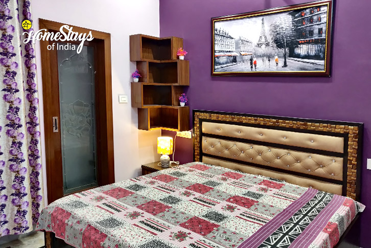 Room-2-Cityside Homestay, Zirakpur-Chandigarh