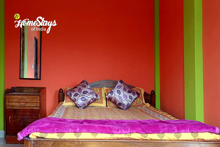 Room-3-Emerald Escape Homestay, Jaldhaka