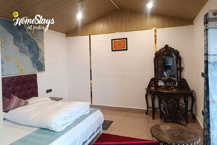 Classic Room 3-Sargakhet Cottage-Mukteshwar