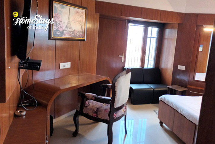 Work Desk-Hill Dew Cottage-Barog