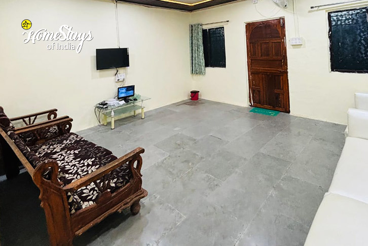 Living Room-Farm View Homestay, Shivane-Pune