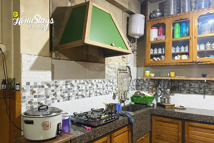 kitchen-The Fifth Cloud Homestay, Lachen