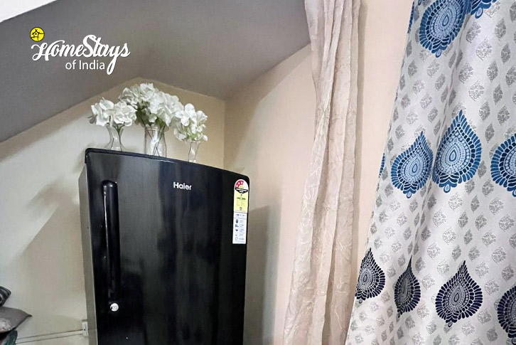 Amenties-Midtown Medley Homestay, Indore 