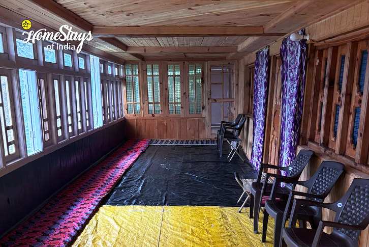 Balcony-SittingThe Alpine Homestay, Jakhol