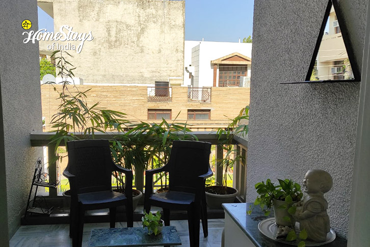Balcony-The Sojourn Leaf Homestay-Panchkula 
