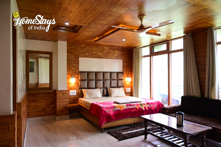 Classic-Room 2-Mountain Mania Homestay, Jari-Kasol