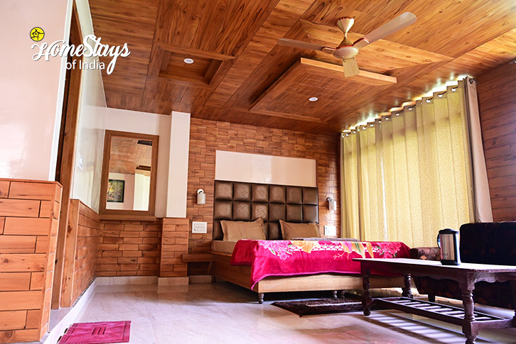 Classic Room 4-Mountain Mania Homestay, Jari-Kasol