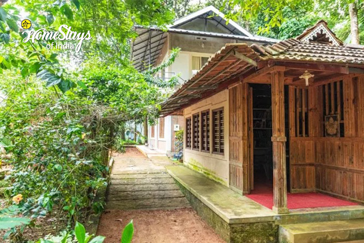 Exterior 2-Hidden Lotus Homestay, Mevelloor-Kottayam