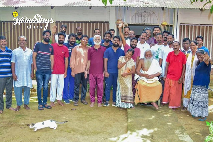 Happy Guest-Hidden Lotus Homestay, Mevelloor-Kottayam
