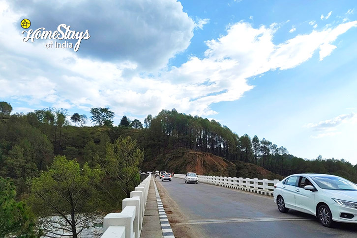 Highway-Mindful Meadows Homestay-Palampur