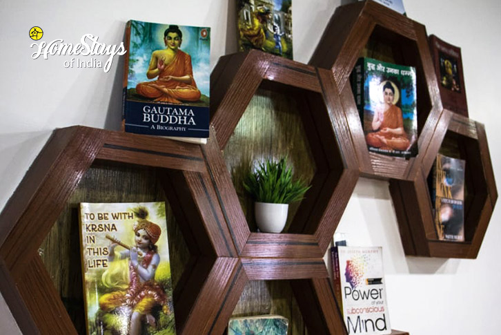Interior-Serene Escape Homestay-Kalpa
