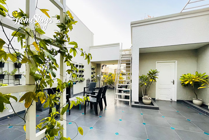Terrace 1-The Sojourn Leaf Homestay-Panchkula 