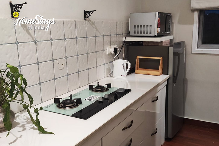kitchen-The Sojourn Leaf Homestay-Panchkula 
