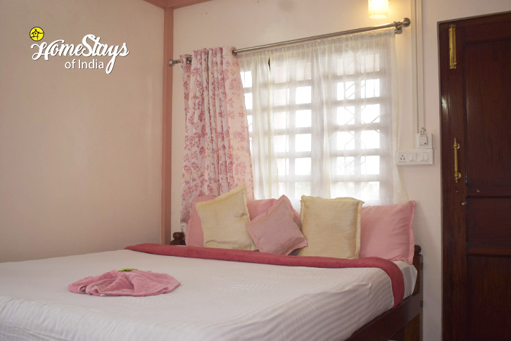 Classic Room 2-Cloud Nest Bamboo Homestay-Cherrapunji 