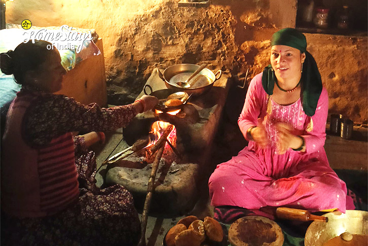 Cooking-The Alpine Stopover Homestay - Agoda  