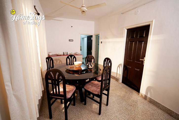 Dining-Riverleaf Villa - Mangalore