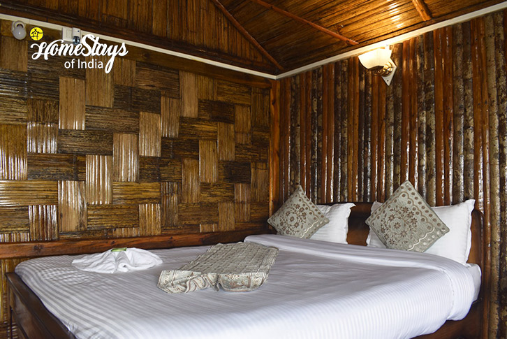 Superior Room 2-Cloud Nest Bamboo Homestay-Cherrapunji 
