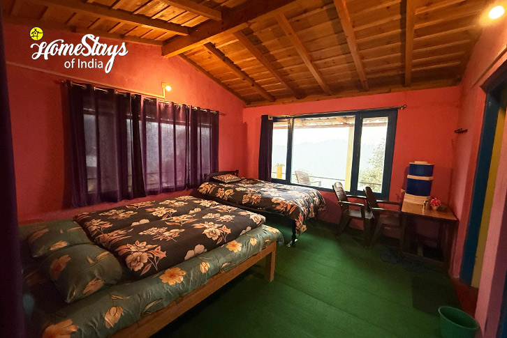 Classic Room 2-Beyond the Pines Homestay-Binsar