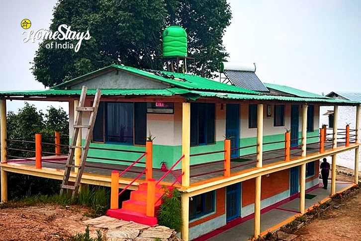Exterior-Beyond the Pines Homestay-Binsar